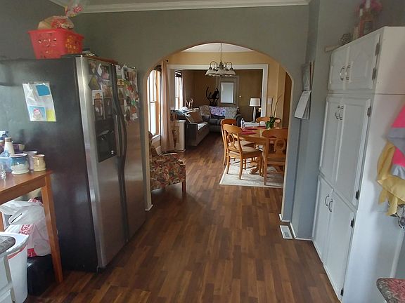 4th image of 274 Gifford Pl
