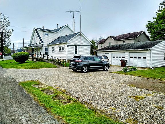 3rd image of 400 North St