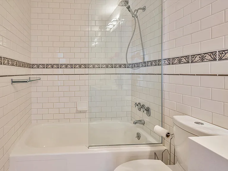 651 Port Dr #208 — Photo 34