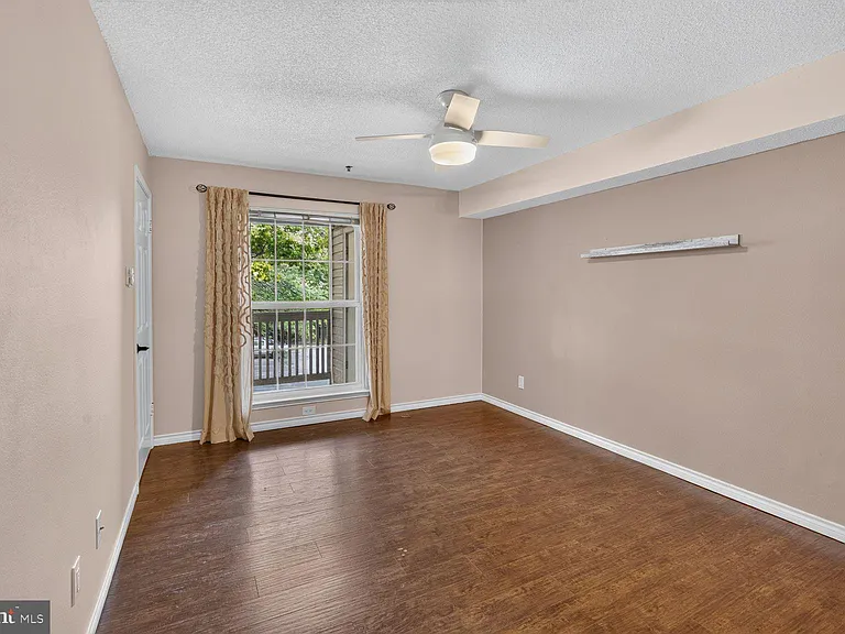 1504 Lincoln Way #323 — Photo 15