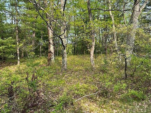 2nd image of 160 Oakridge Dr #137