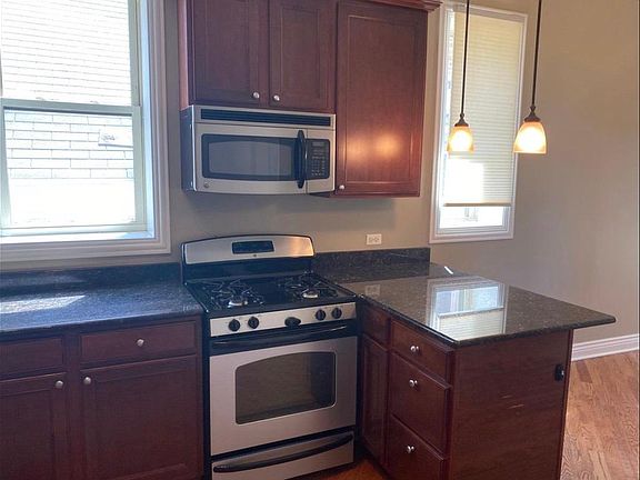 4th image of 1316 N Bell Ave APT 2R