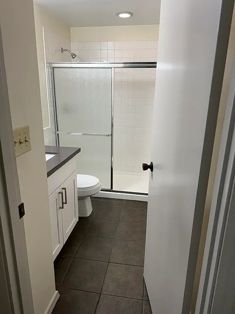 2 bed, 1.5 bath, 1400 sqft, $2,400 — Photo 4