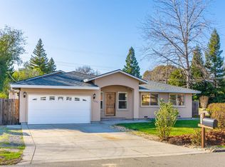 7031 Kinney St, Orangevale, CA 95662