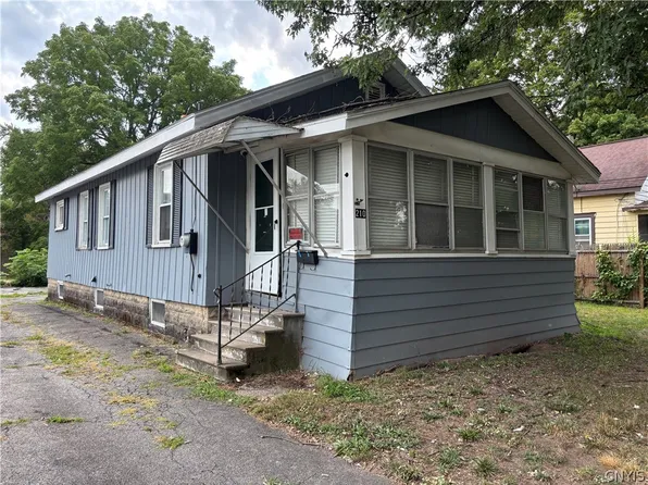 210 Matty Ave, Syracuse, NY 13211