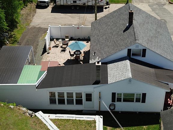 4th image of 405 Westcott Street