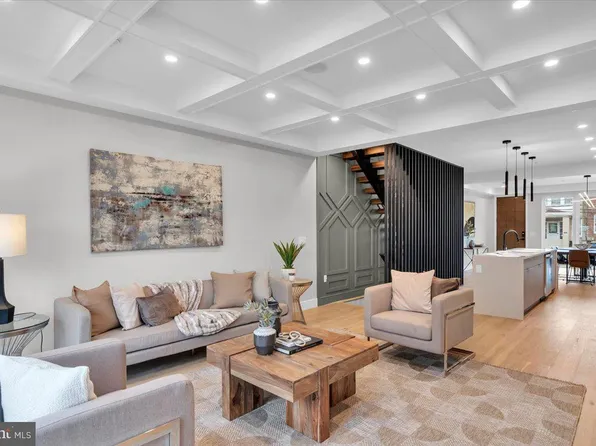 335 Fountain St Unit A, Philadelphia, PA 19128