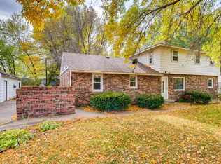 20 63rd Way NE, Fridley, MN 55432