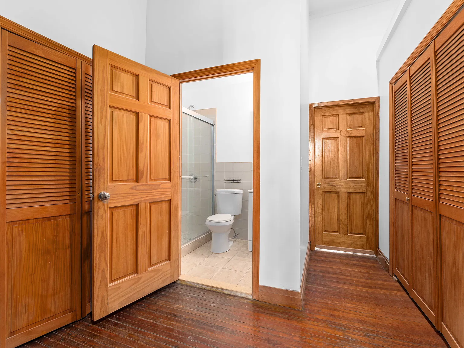 213 Hancock St — Photo 3
