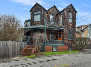 40 Sherman St, Newport, RI 02840