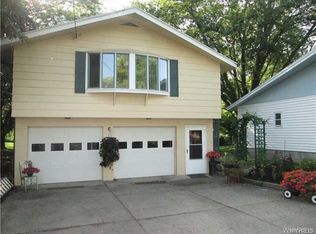 8098 E Eden Rd, Eden, NY 14057