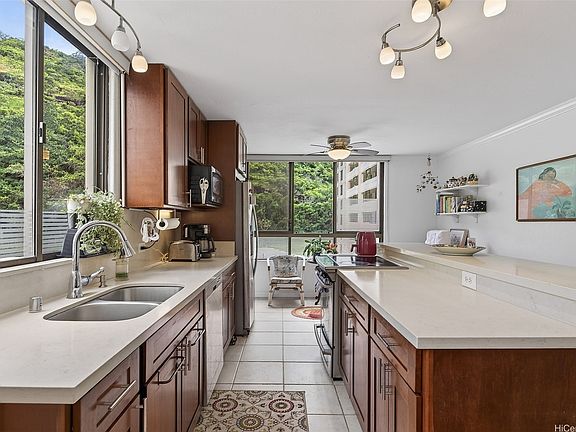 5th image of 6770 Hawaii Kai Dr APT 401