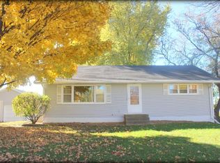 406 8th St NE, Buffalo, MN 55313