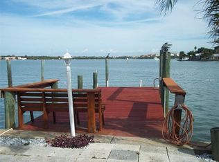 381 144th Ave, Madeira Beach, FL 33708