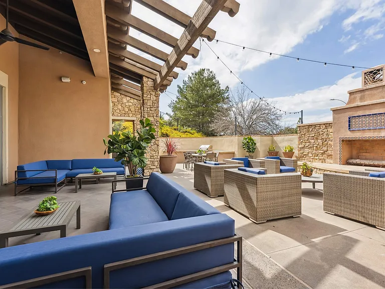 Casa Lago Eastlake — Photo 6