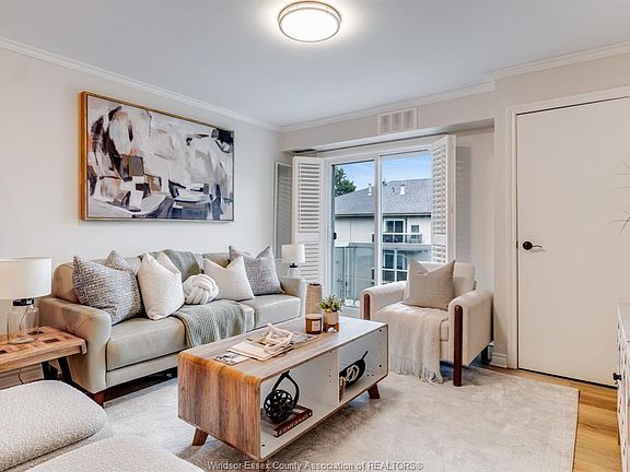 5th image of 44 Robson Rd #307