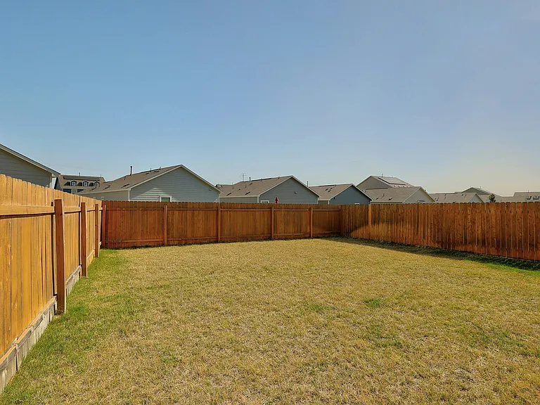 2504 Forgetmenot Ln — Photo 16