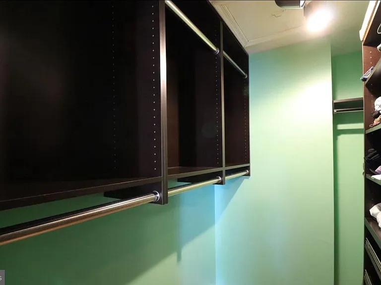 553 Monet Dr — Photo 10