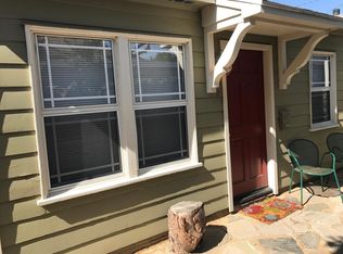667 W Arbor Vitae St APT B, Inglewood, CA 90301