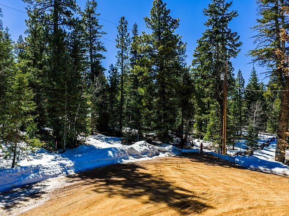 3rd image of 1410 E Woodchuck Rd