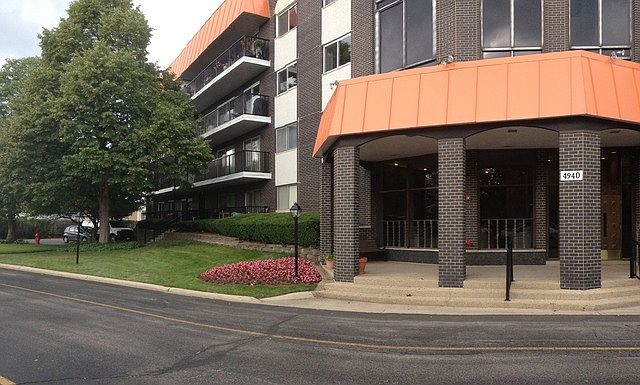 1st image of 4940 Foster St APT 310