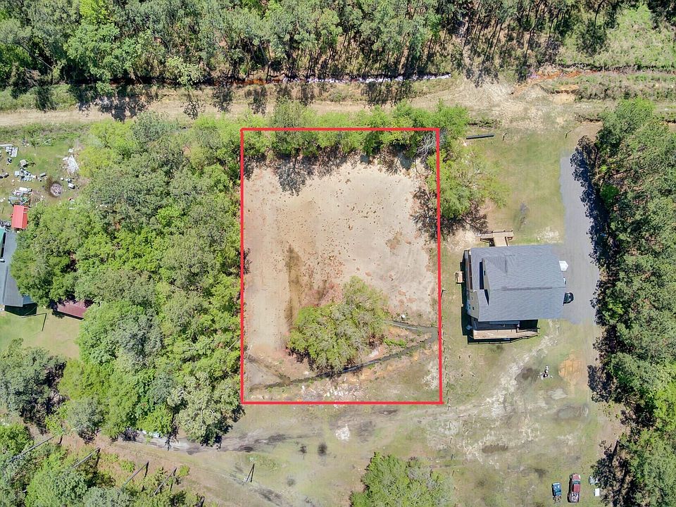2nd image of 219 Sarah Lincoln Rd
