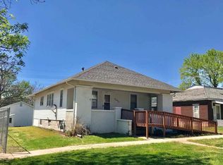 1027 B St, Fairbury, NE 68352