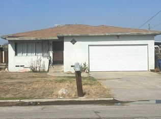400 Hudson Dr, Bakersfield, CA 93307