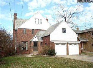 20701 Edgecliff Dr, Euclid, OH 44123