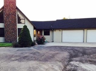 151 McGuire Ln, Selah, WA 98942