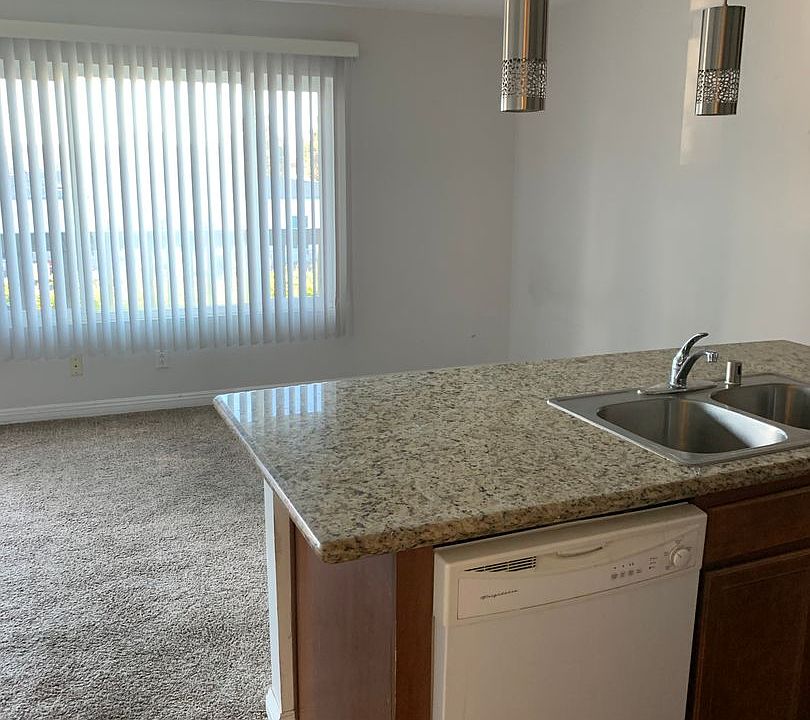 1st image of 4157 Menlo Ave Unit 7