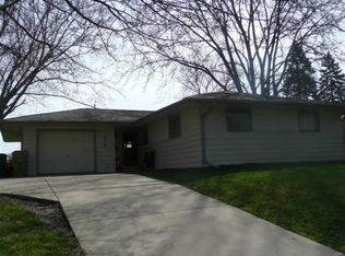 909 Inwood Way, Madison, WI 53714