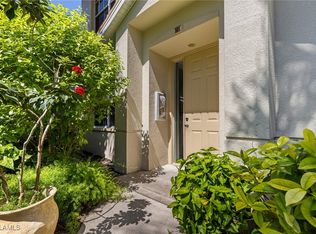 1211 Egrets Lndg APT 101, Naples, FL 34108