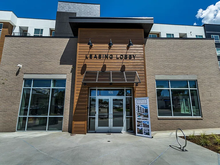 Leasing Office