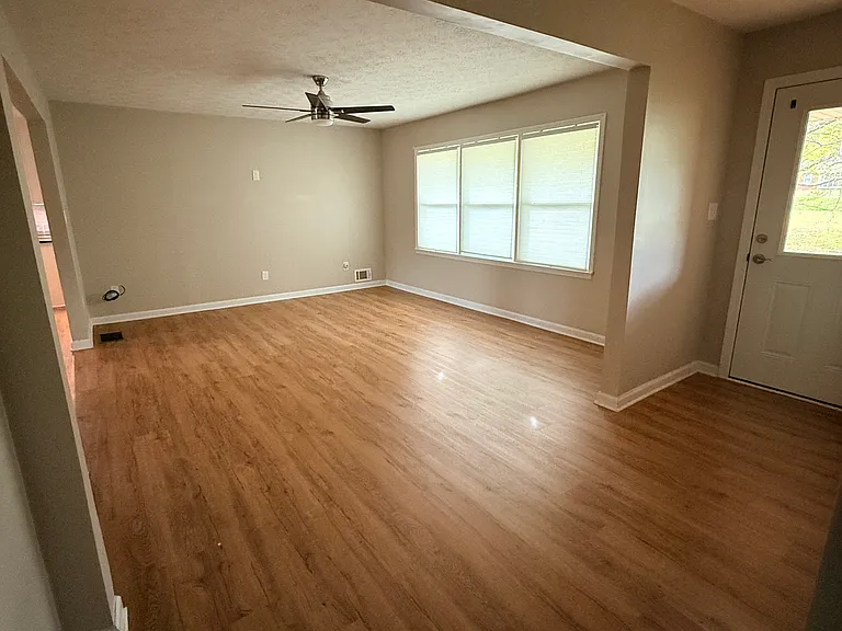 7523 Villa Rica Hwy — Photo 16