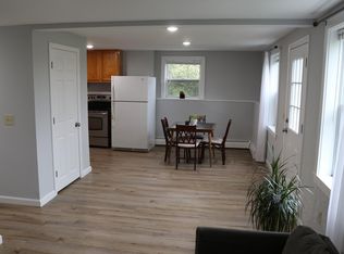 18 Old County Rd #A, Freeport, ME 04032