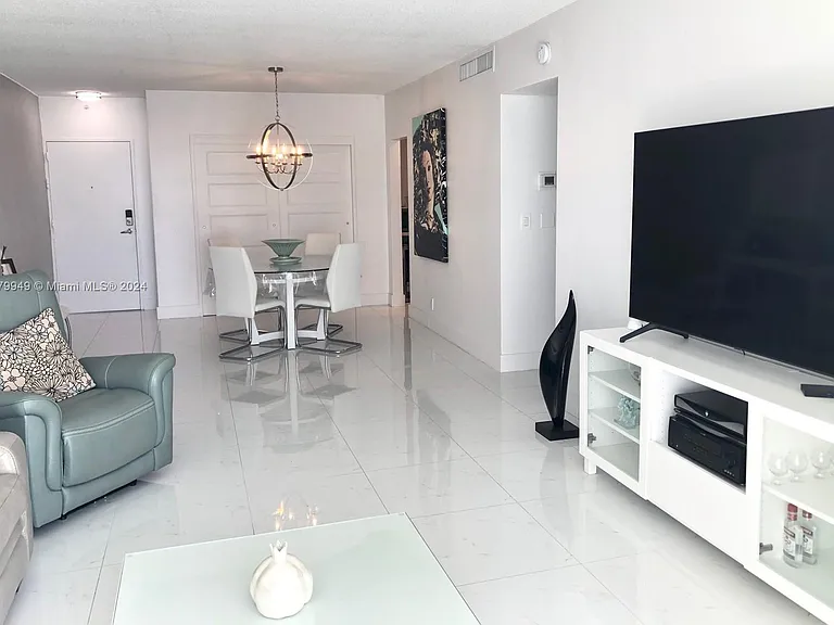 3901 S Ocean Dr #14M — Photo 10