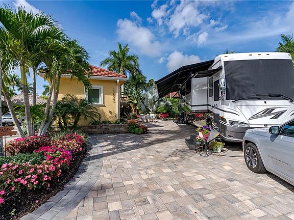 4th image of 13625 Snapper LN