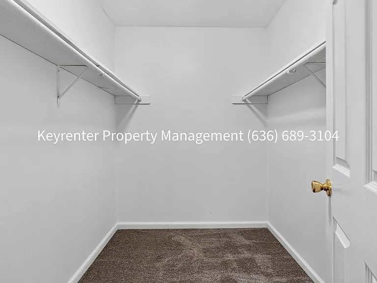 419 Omar Ct — Photo 16
