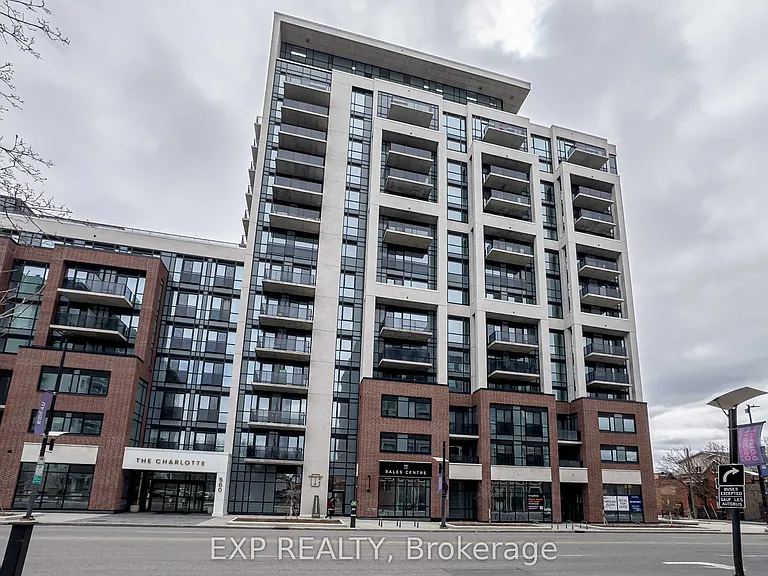560 Rideau St #407 — Photo 2