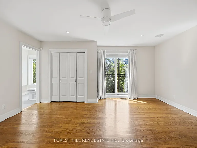 52 Shaftesbury Ave — Photo 18