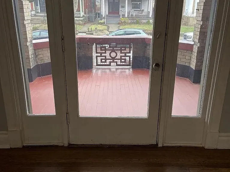 632 Nelson Pl #1 — Photo 9