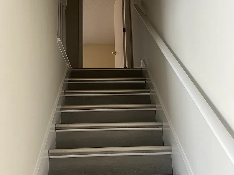 3260 Spring Hollow Ave #5 — Photo 13