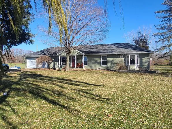 9559 Britton Hwy, Tecumseh, MI 49286