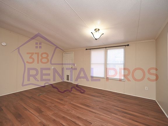 4th image of 210 Kathryn Ln