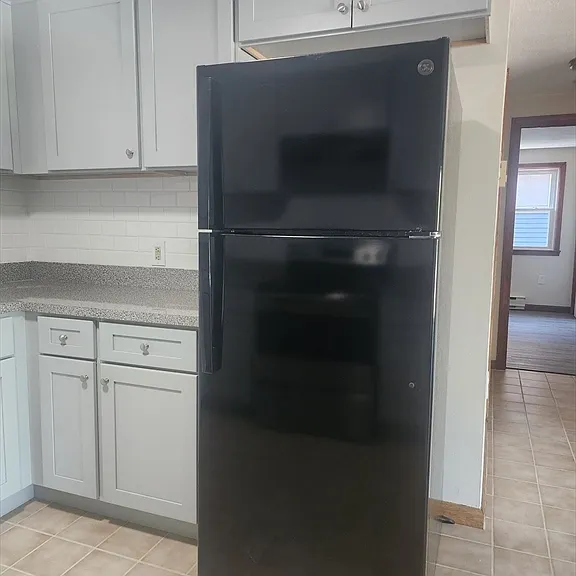 484 Western Ave #B4 — Photo 4