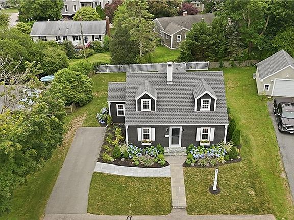 5th image of 33 Nicholson Cres