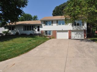 1601 Pike Ave, Carroll, IA 51401