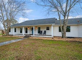 166 Big Springs Rd SE, Calhoun, GA 30701