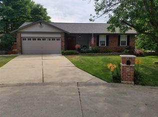 9 Birdie Ct, Saint Peters, MO 63376